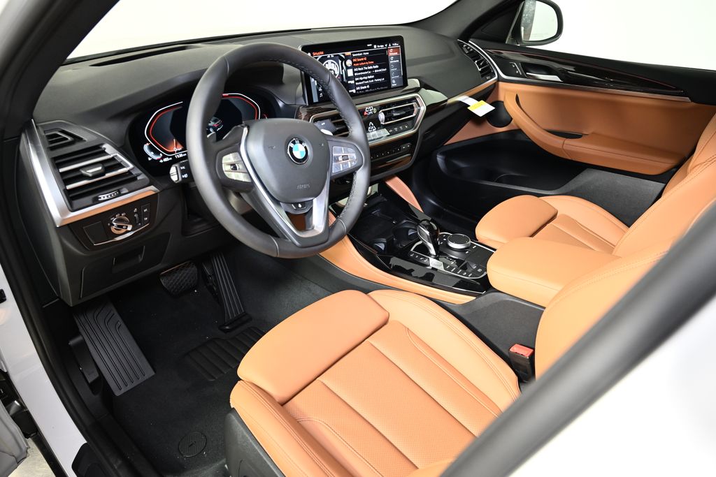2025 BMW X4 xDrive30i 15