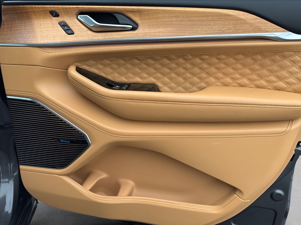 2024 Jeep Grand Cherokee L