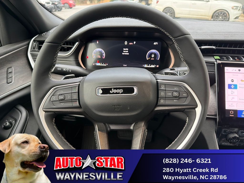 new 2025 Jeep Grand Cherokee L car, priced at $48,324