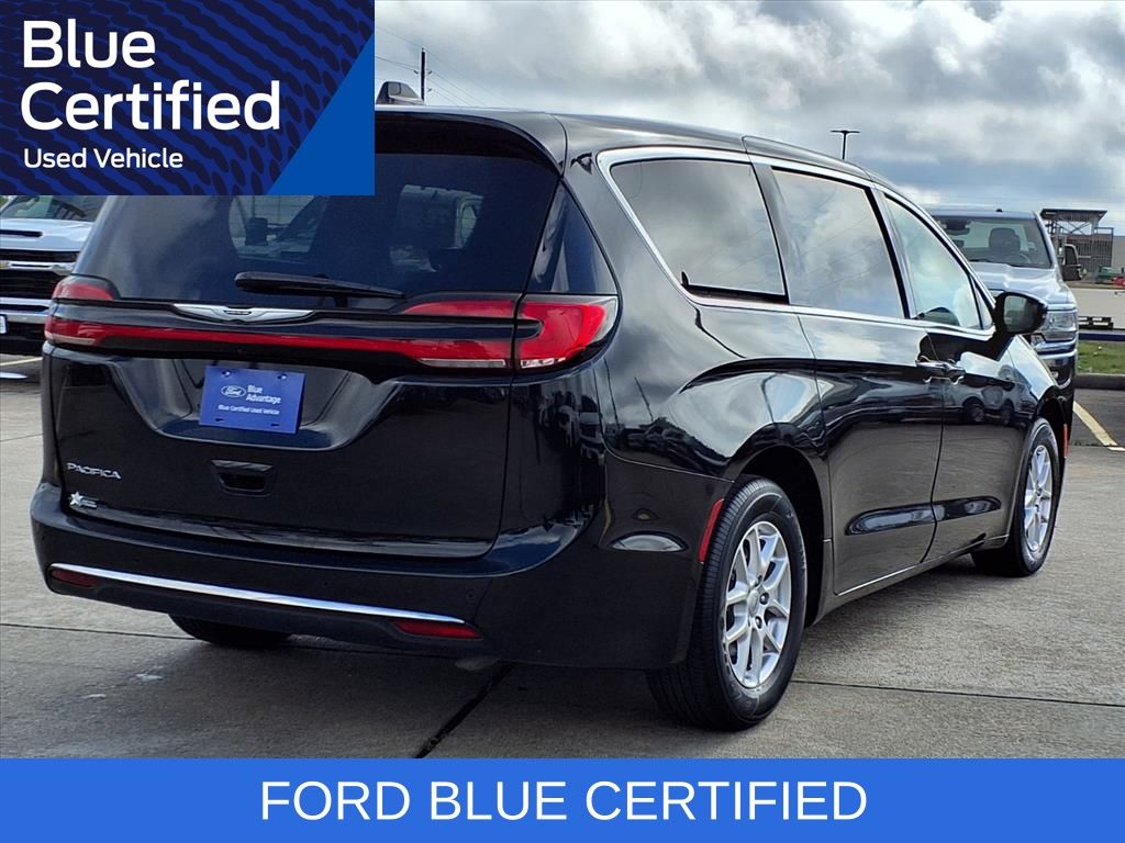 2024 Chrysler Pacifica Touring L - 1