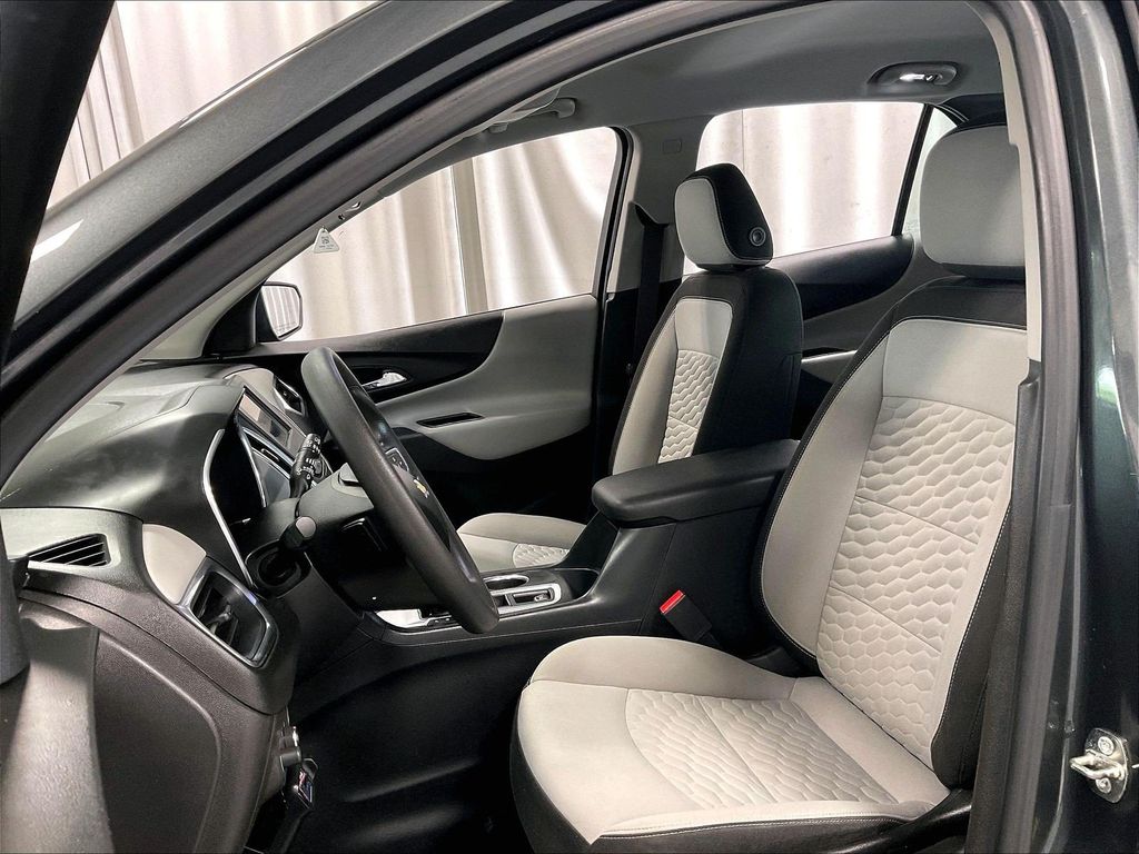 2019 Chevrolet Equinox — photo 10