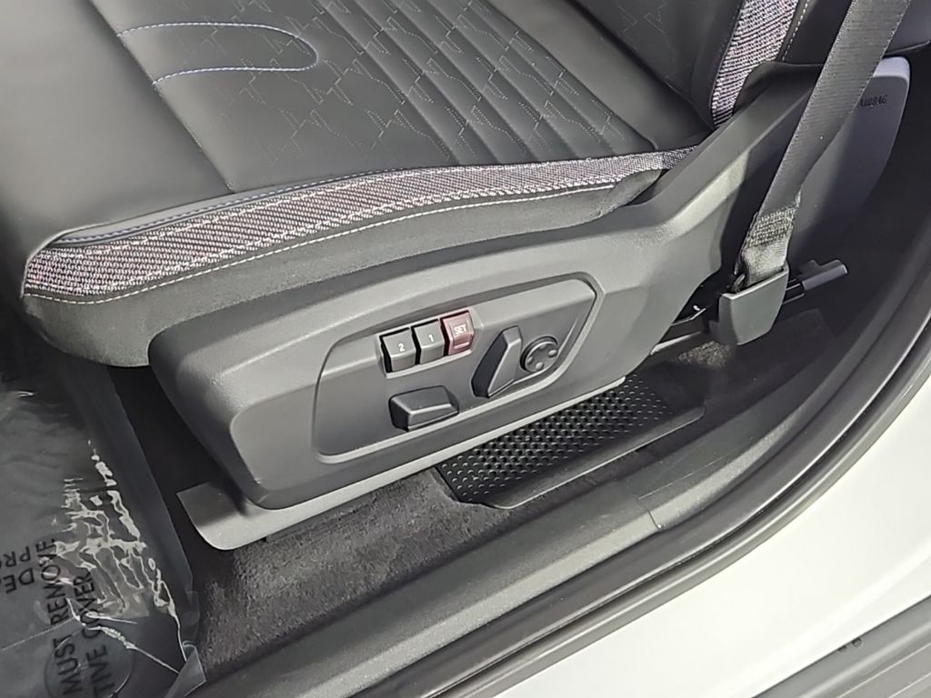 Thumbnail: 2025 MINI Cooper Countryman - 23