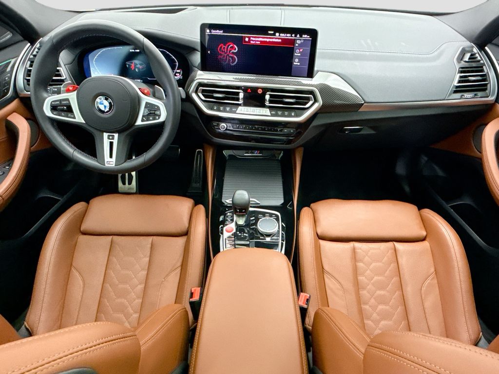 Thumbnail: 2025 BMW X4 - 13