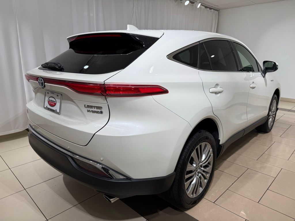 Thumbnail: 2021 Toyota Venza - 6