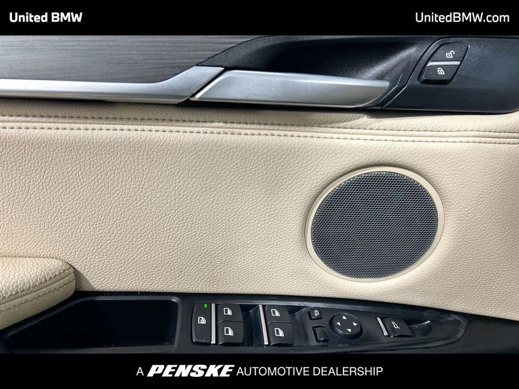 Thumbnail: 2017 BMW X5 - 11