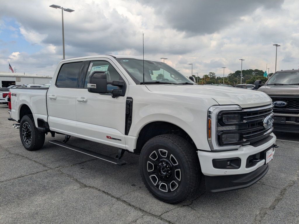 2025 Ford F-250 Super Duty Platinum