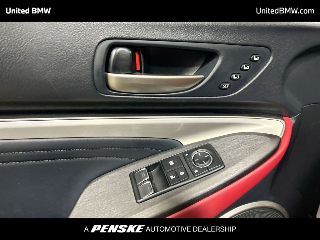 Thumbnail: 2019 Lexus RC - 11