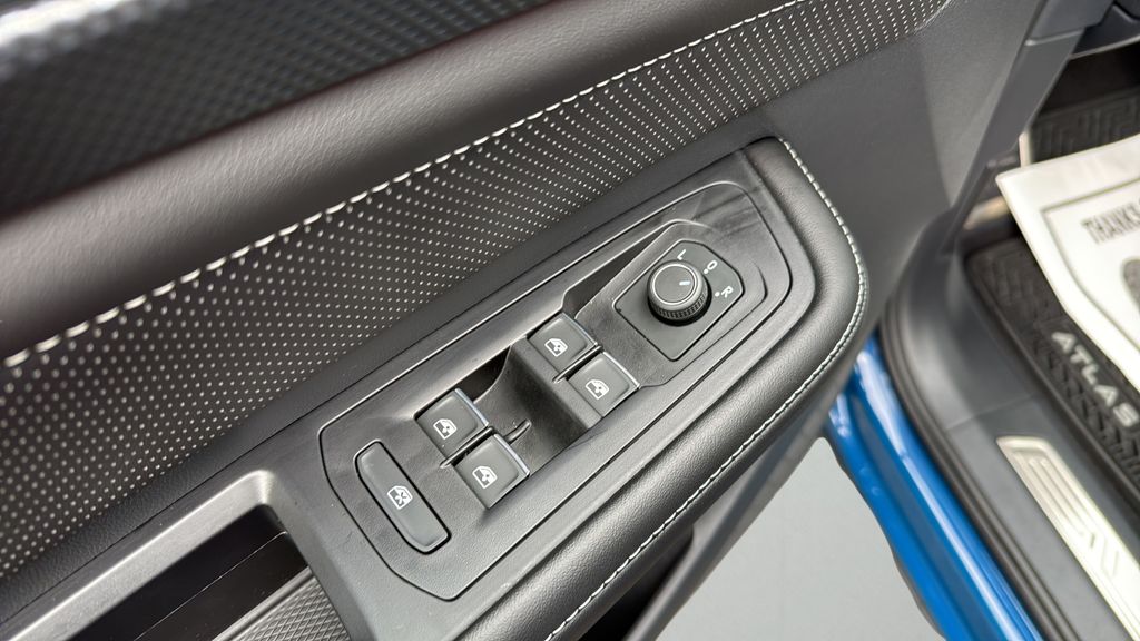 2025 Volkswagen Atlas Cross Sport