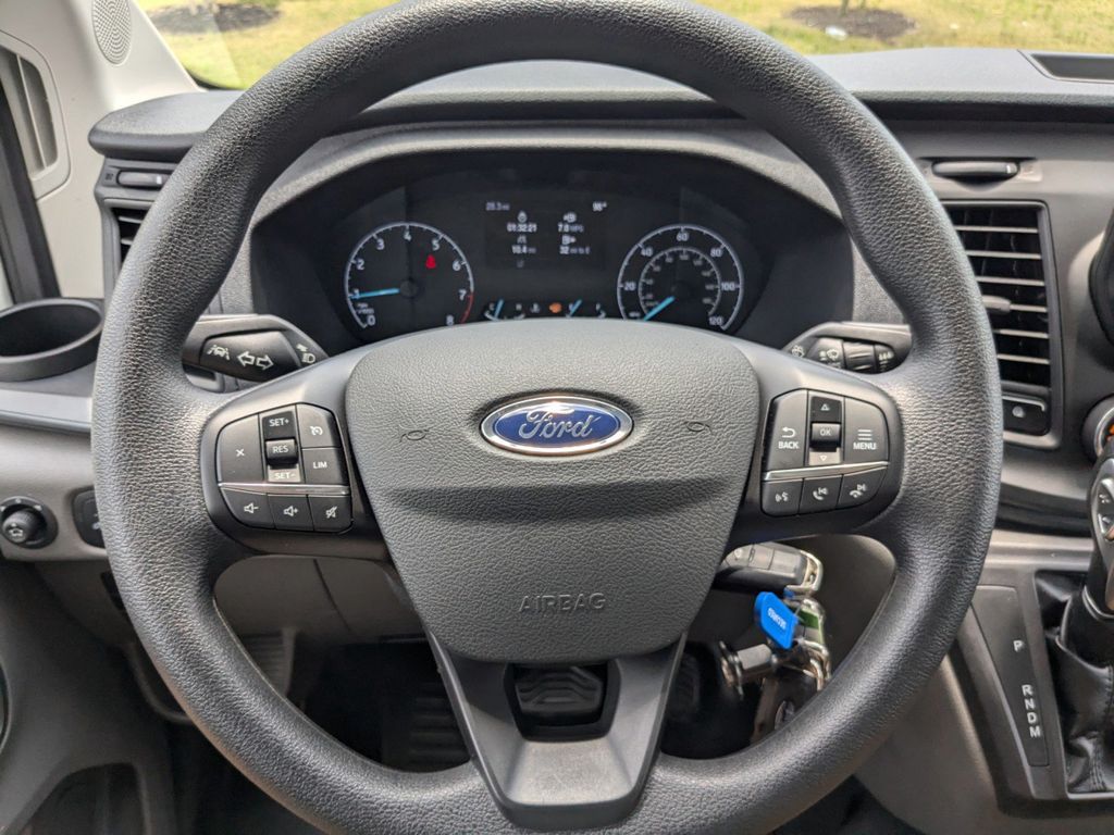 2025 Ford Transit 250