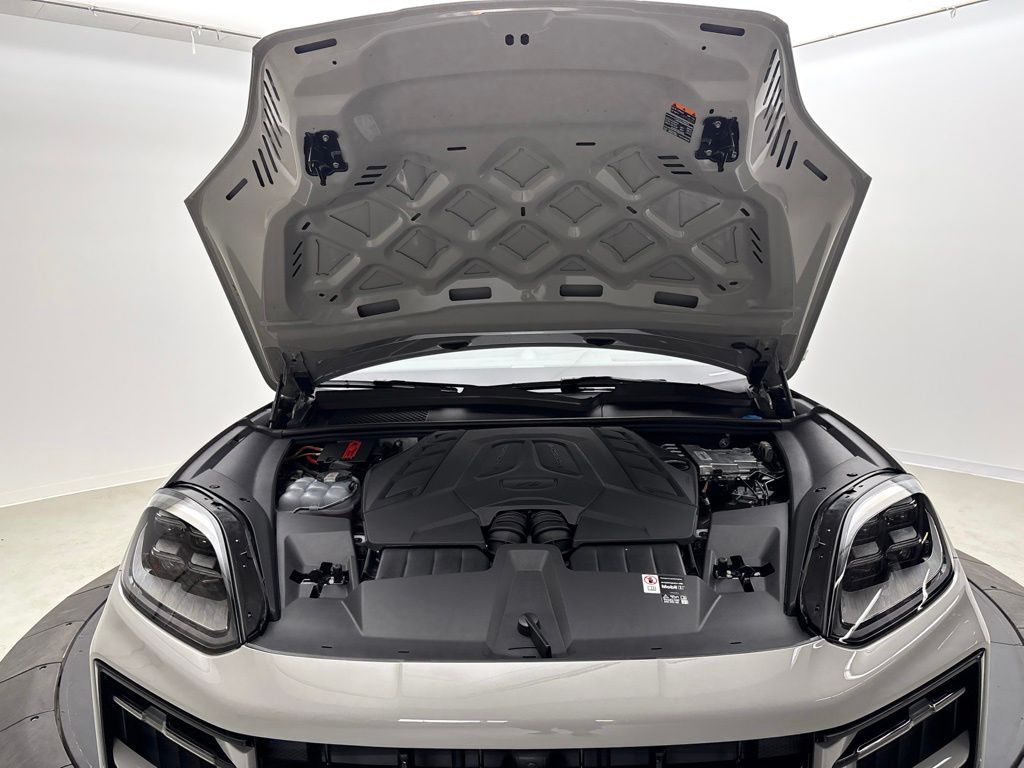 Thumbnail: 2026 Porsche  - 13