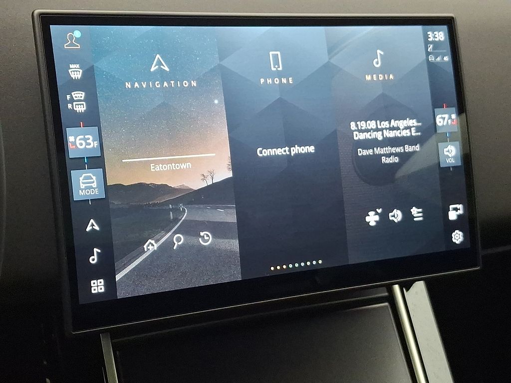Thumbnail: 2026 Land Rover Range Rover Evoque - 25