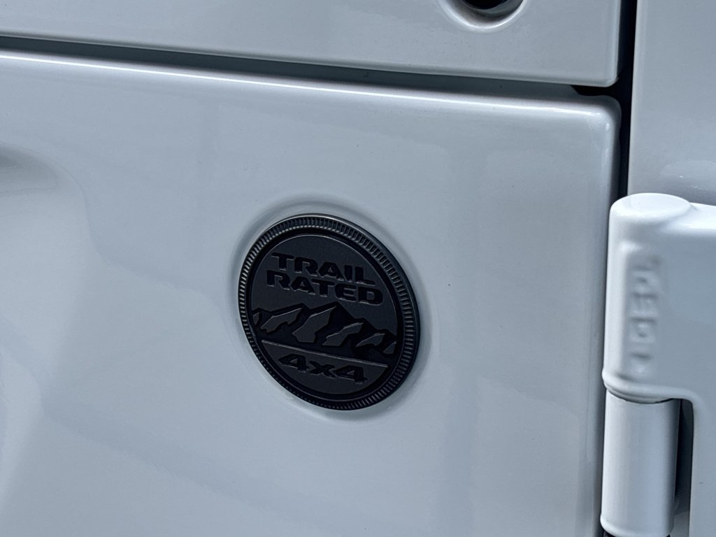 Used 2024 Jeep Wrangler SUV