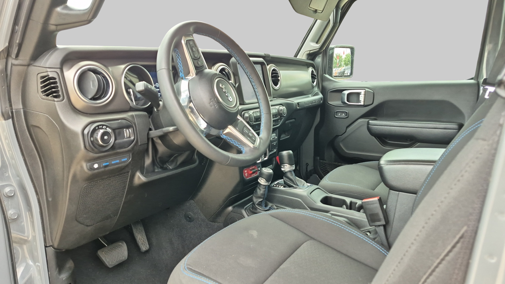 2023 Jeep Wrangler Rubicon 4xe - 8