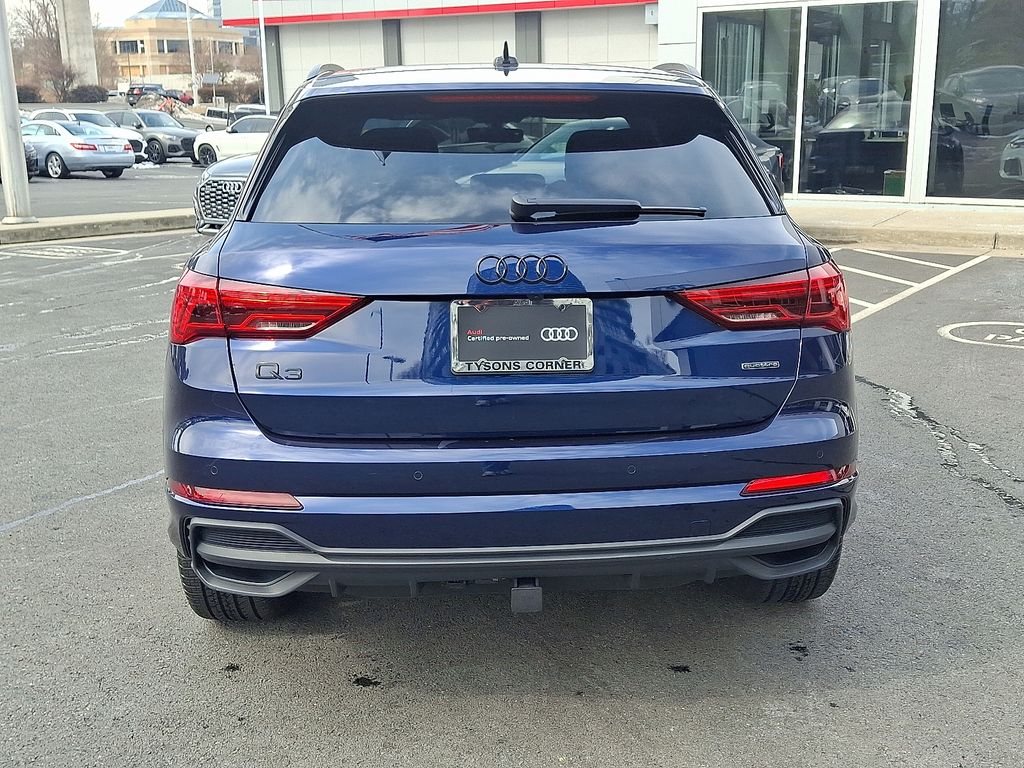 Thumbnail: 2025 Audi Q3 - 5