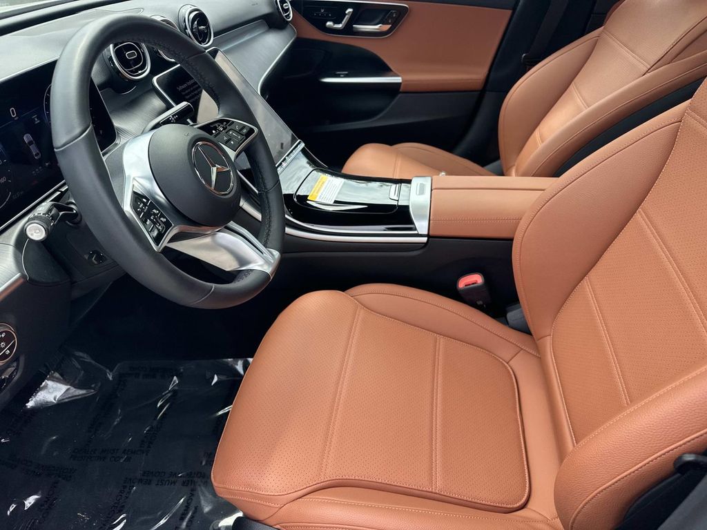 Thumbnail: 2026 Mercedes-Benz C-Class - 15