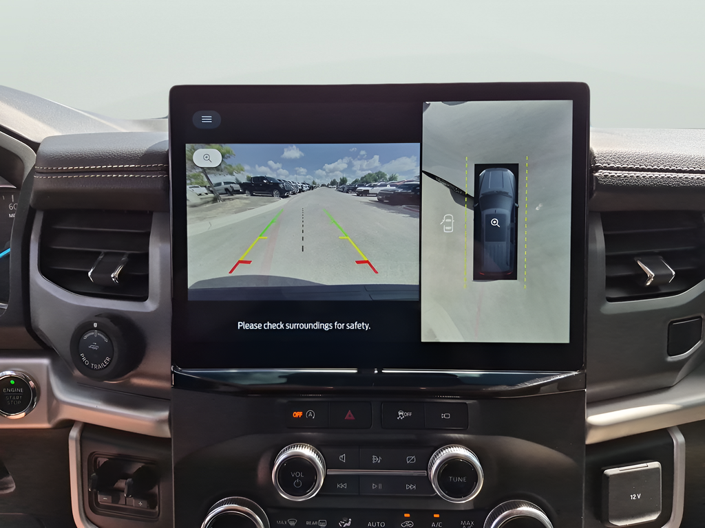 Used 2023 White Ford XLT image 31