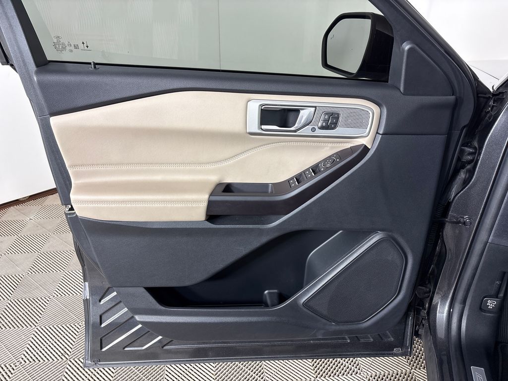 Certified Used 2020 Gray Ford Limited image 16
