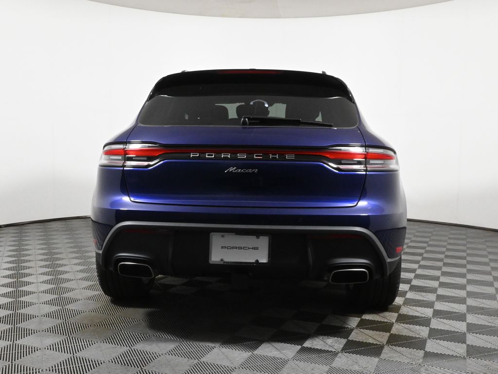 Thumbnail: 2025 Porsche Macan - 6