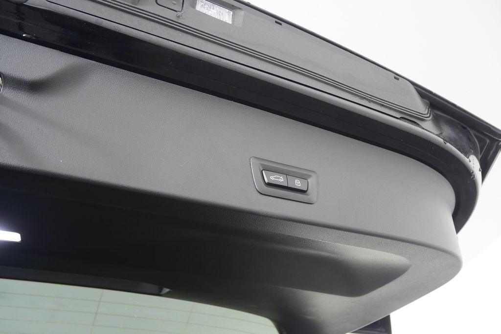 Thumbnail: 2025 BMW X3 - 16