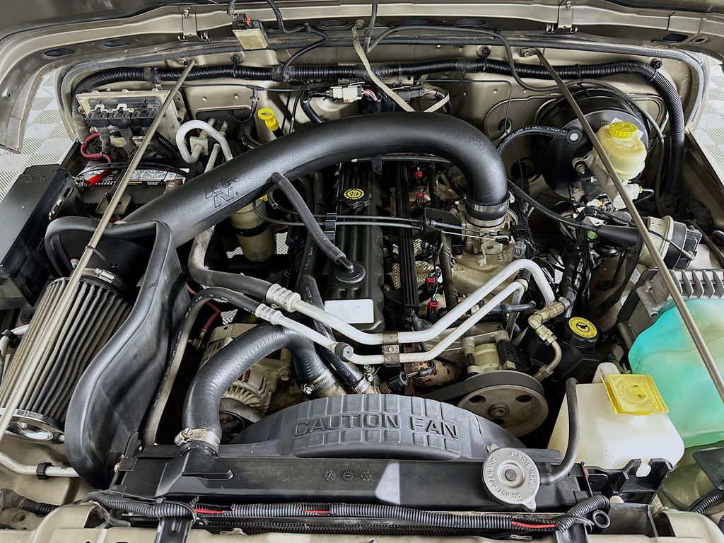 Thumbnail: 2004 Jeep Wrangler - 28