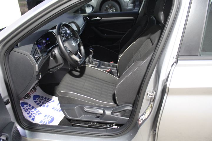 Used Car 2023 Volkswagen Jetta  1.5t Sport For Sale Under $25,000 In Georgetown, Texas