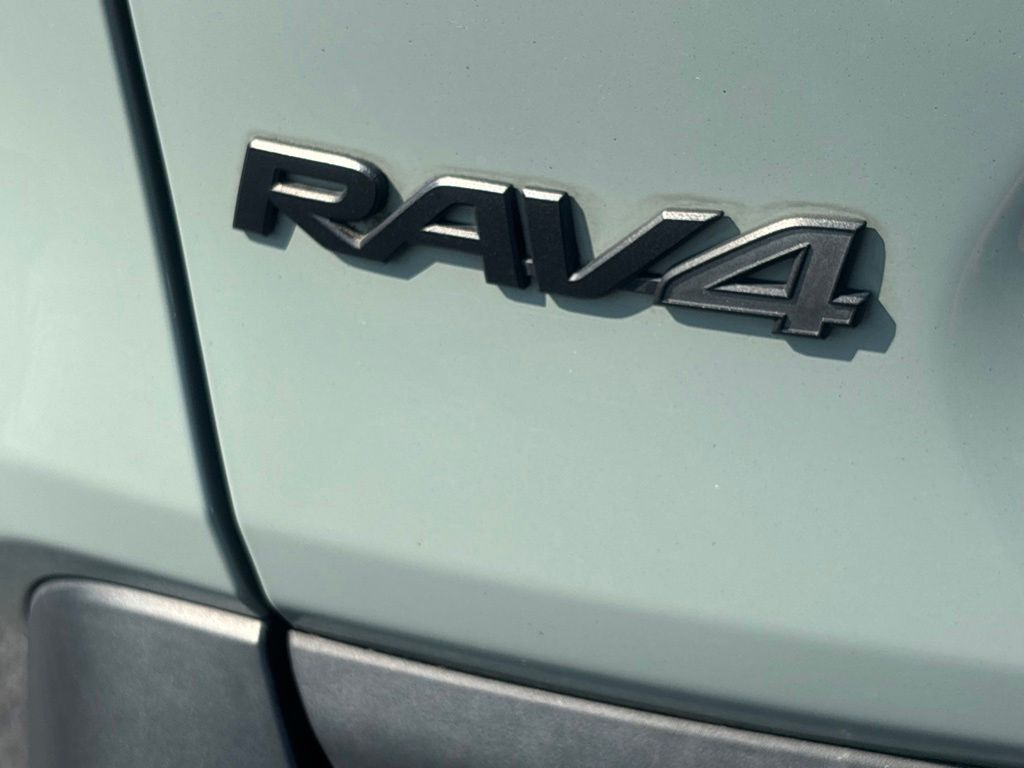 Used 2020 Toyota RAV4 SUV