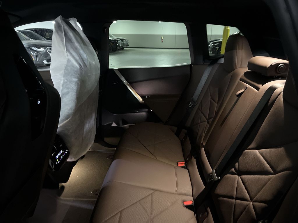 Thumbnail: 2026 BMW iX - 22