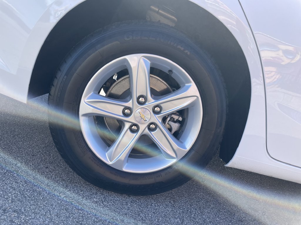 Used 2024 Chevrolet Malibu Sedan