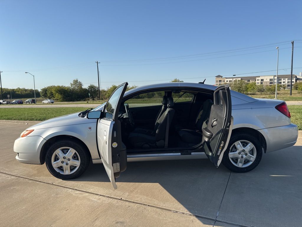 2007 Saturn ION 2 17