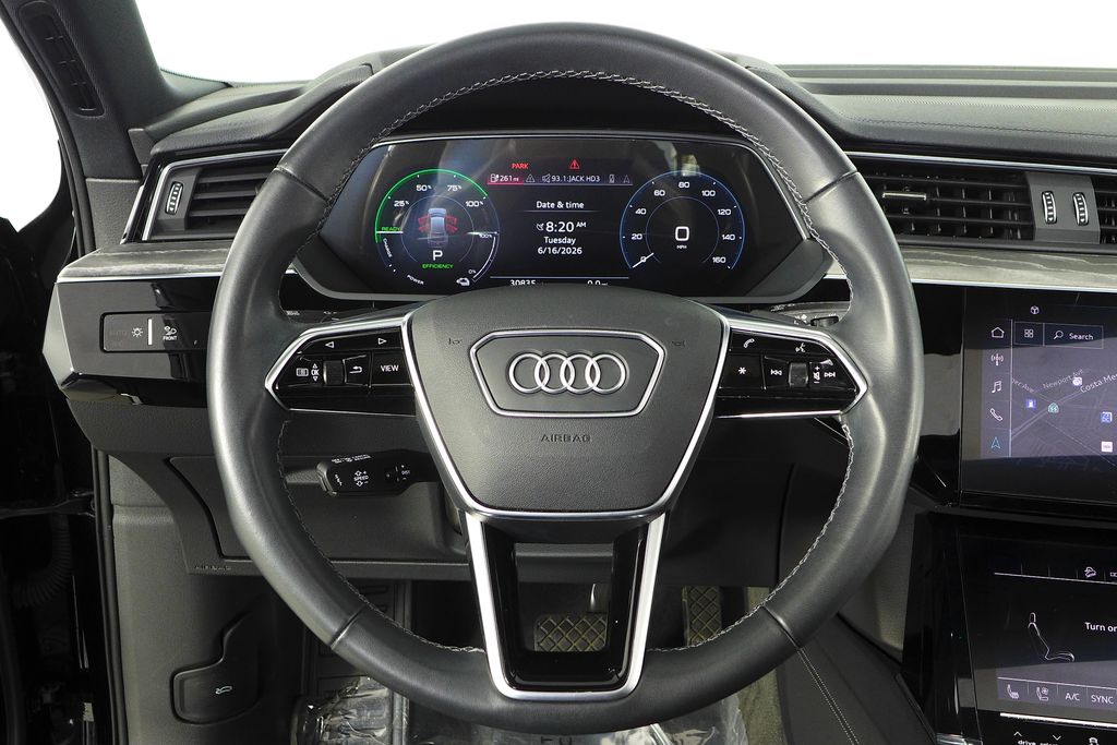 Thumbnail: 2024 Audi Q8 e-tron - 27