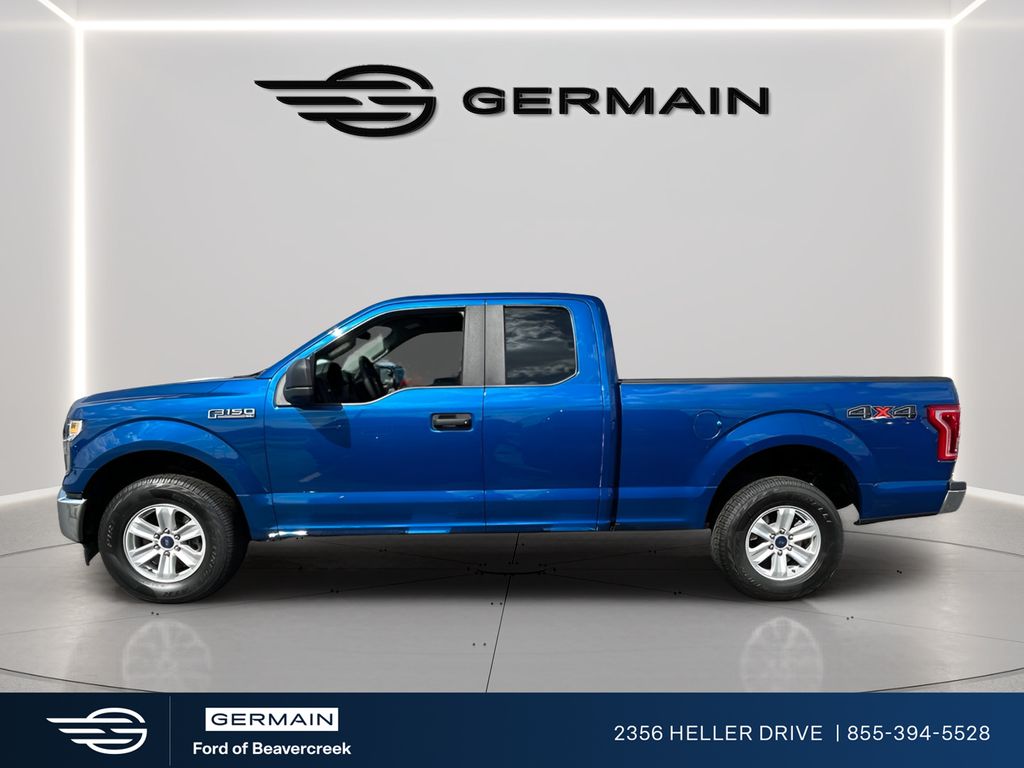 Used 2017 Blue Ford XL image 5
