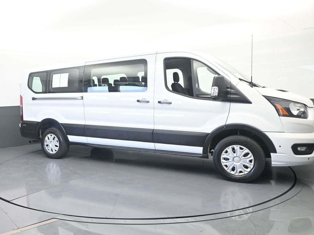 Used 2024 Oxford White Ford XLT image 7