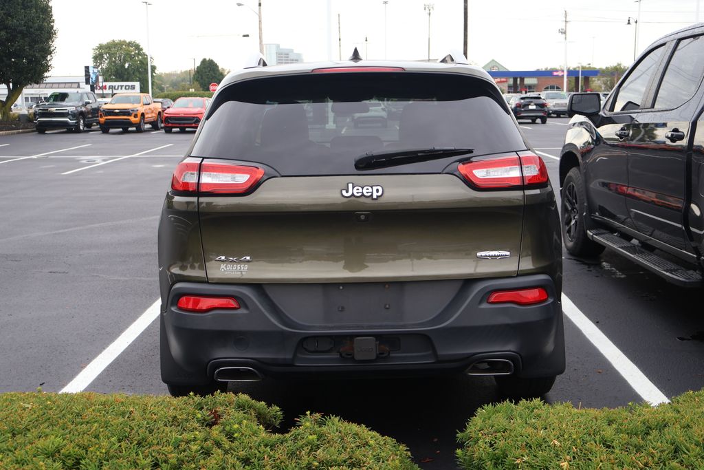Thumbnail: 2015 Jeep Cherokee - 9