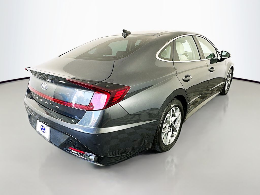 Thumbnail: 2023 Hyundai Sonata - 5