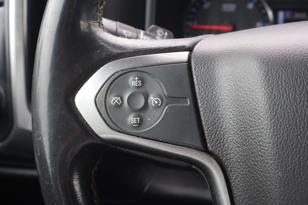 Thumbnail: 2018 Chevrolet Silverado 1500 - 20