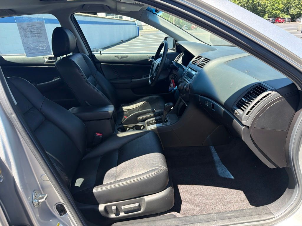 Thumbnail: 2007 Honda Accord - 24