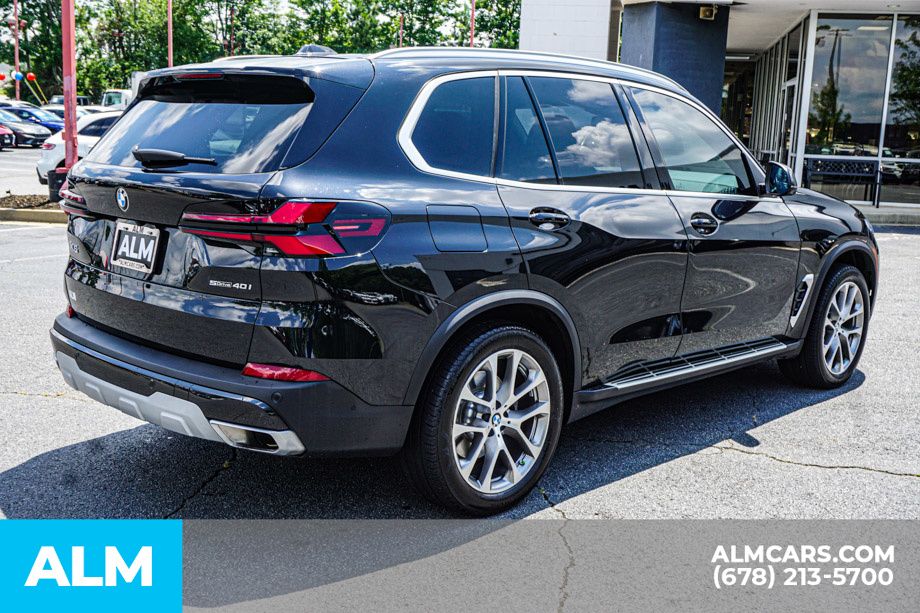 Used 2026 Black BMW sDrive40i image 5