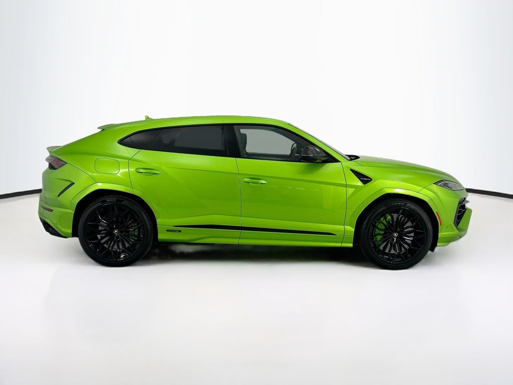 Thumbnail: 2025 Lamborghini Urus - 4