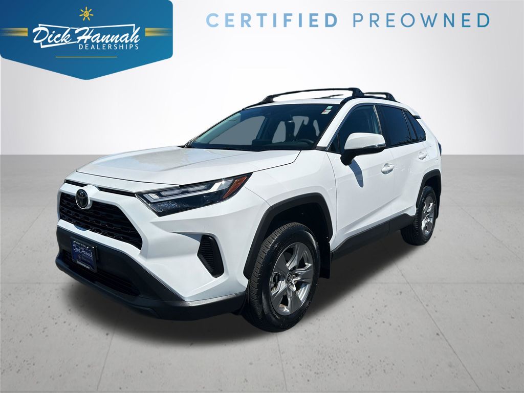 2025 Toyota RAV4 XLE AWD