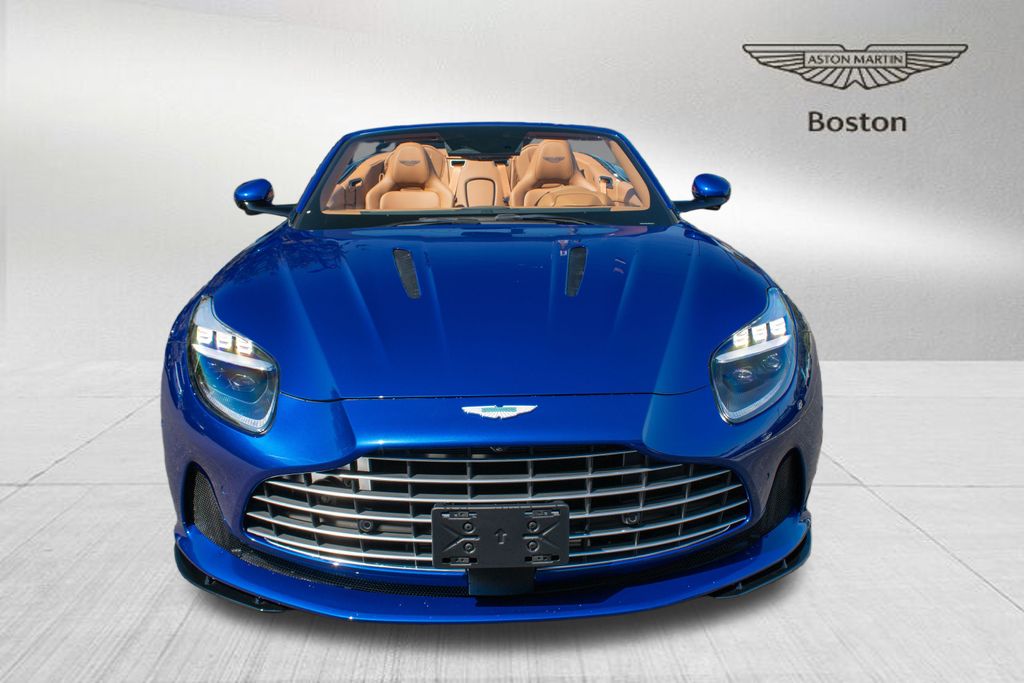 2025 Aston Martin DB12 Base - Photo 7