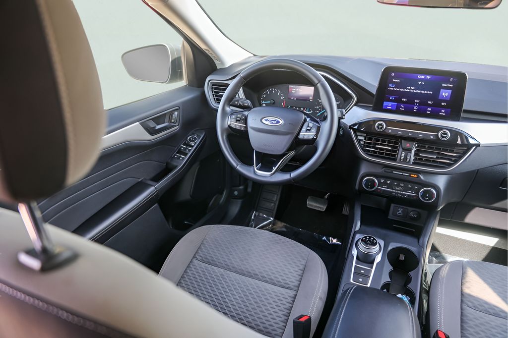 Used Car 2022 Ford Escape  Se For Sale Under $20,000 In Austin, Texas