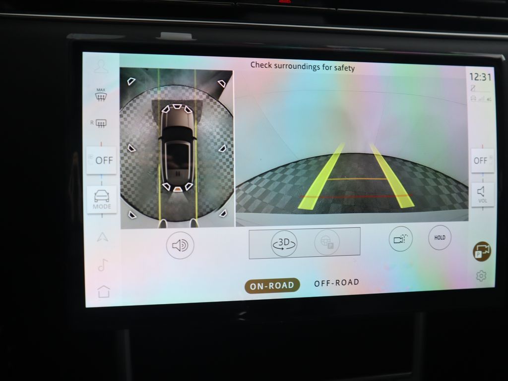 Thumbnail: 2026 Land Rover Range Rover - 16