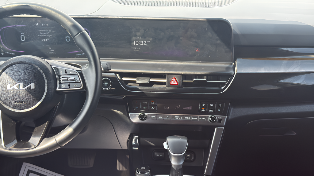 Used 2025 Kia Seltos SUV