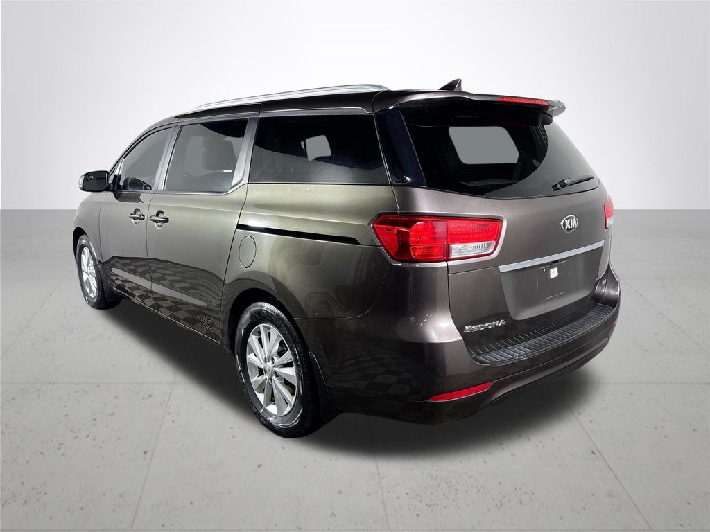 2016 Kia Sedona LX
