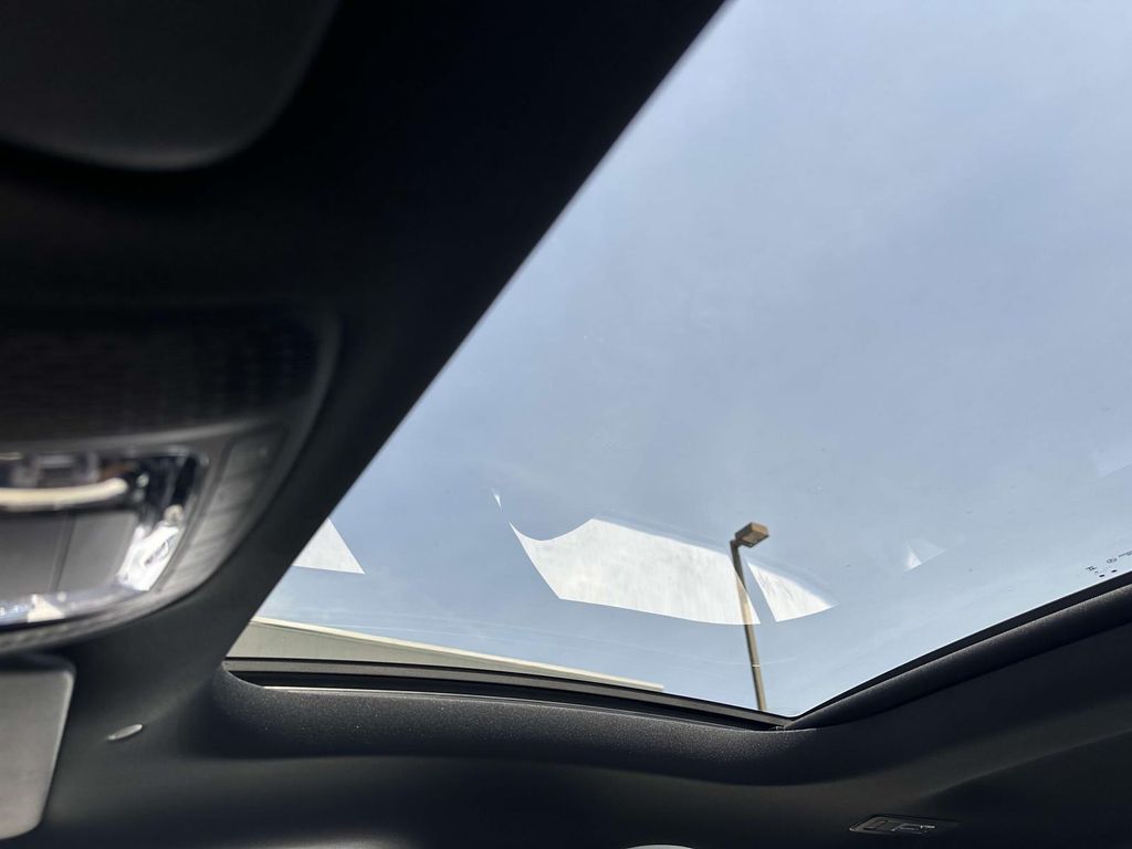 2025 Mercedes-Benz CLA 250 24
