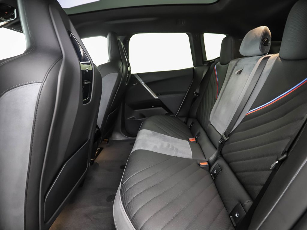 Thumbnail: 2026 BMW iX - 22