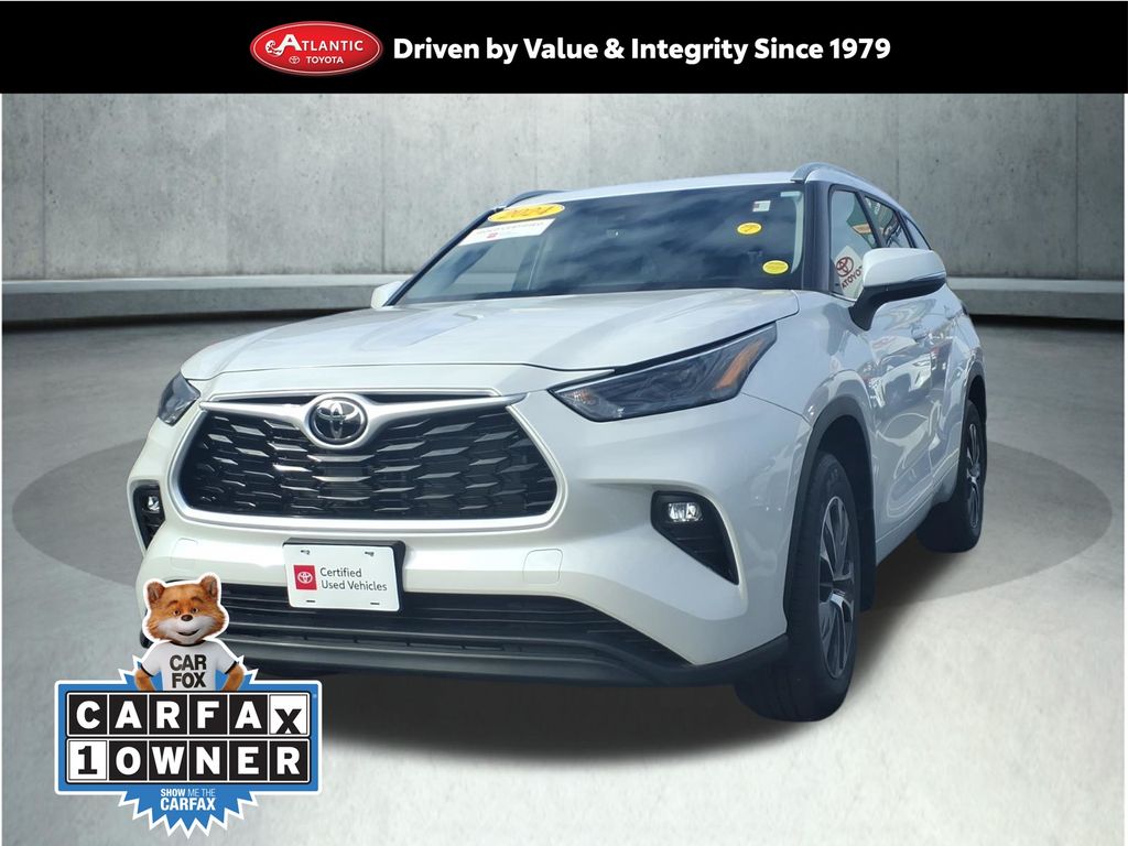 2024 Toyota Highlander XLE AWD