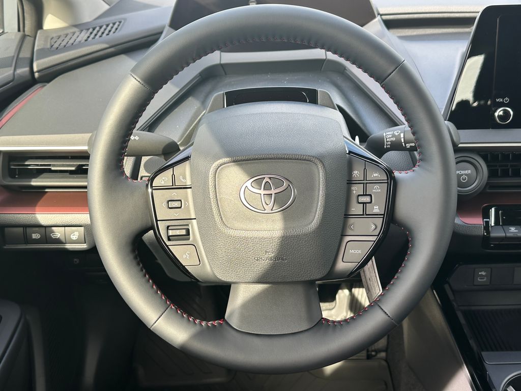 2026 Toyota Prius Plug-In Hybrid SE