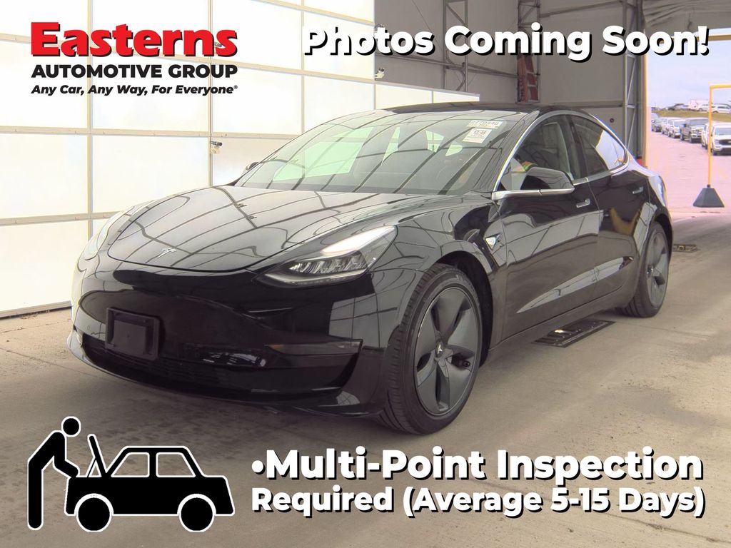 2018 Tesla Model 3 -'s photo