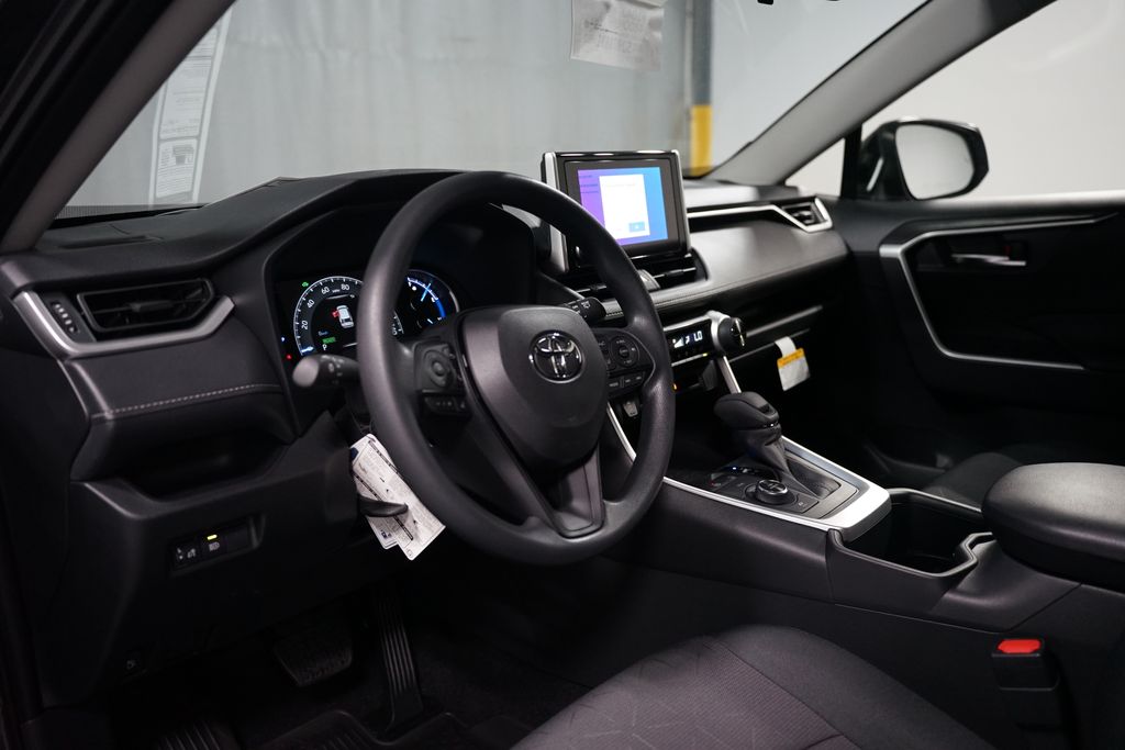 Thumbnail: 2025 Toyota RAV4 - 16
